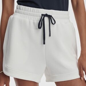 NWT Varley Ollie High-Rise Short 3.5'' DoubleSoft Pull-On Women’s Small White